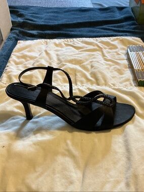 Metaphor Black Braided Strap Mid-Heel Sandals